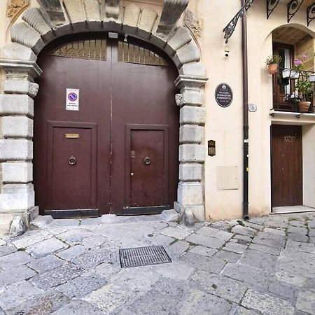 Iflat Agli Archetti Del Centro Apartment Palermo Exterior foto