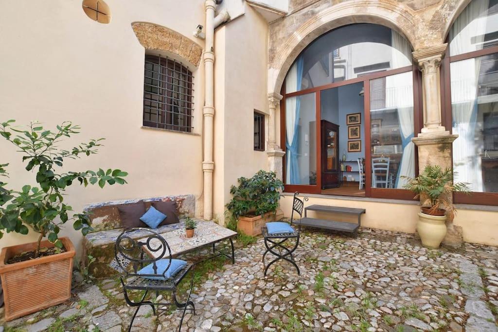 Iflat Agli Archetti Del Centro Apartment Palermo Exterior foto